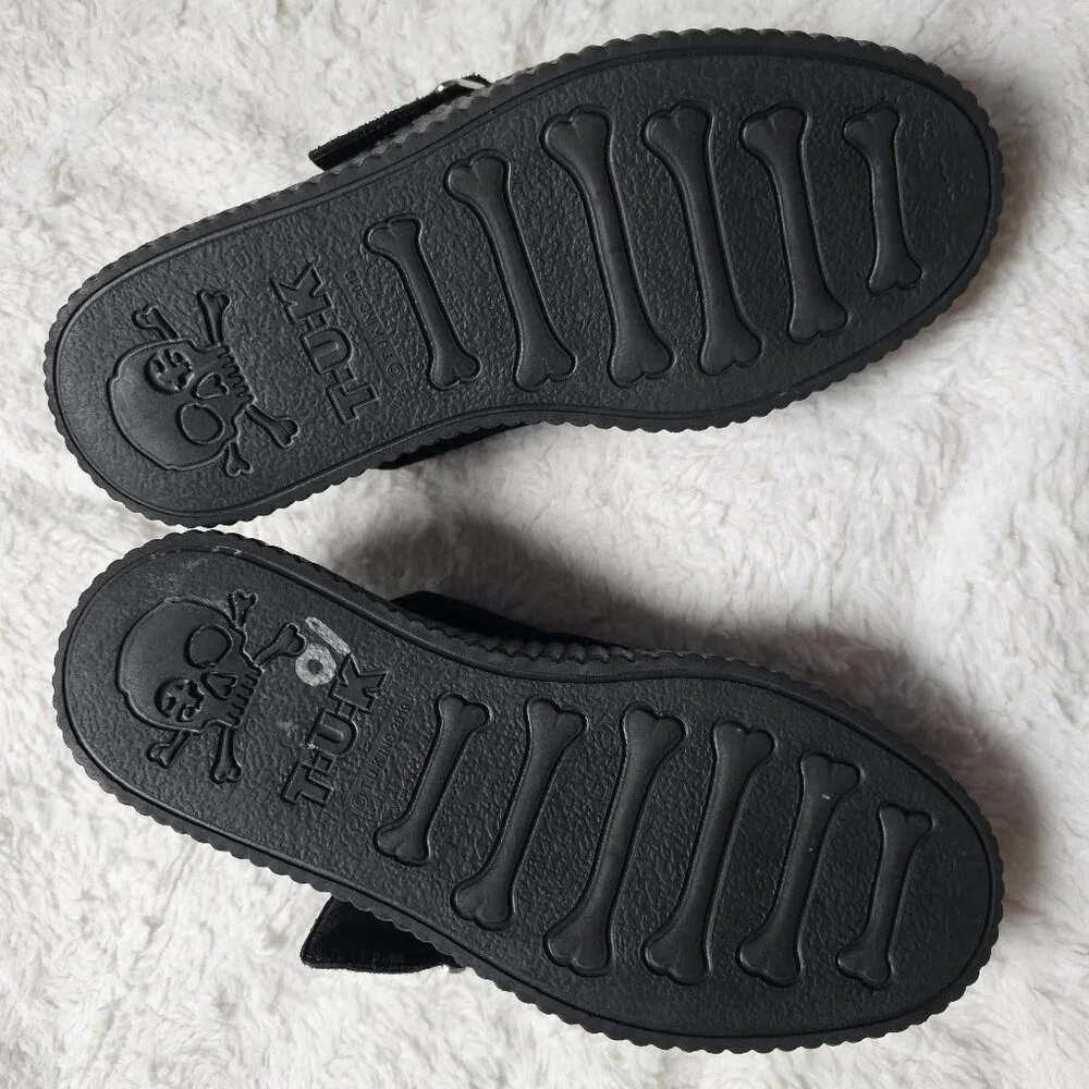 T.U.K. Black Suede Creeper Mule Platform Buckle Size 7 - Picture 5 of 6